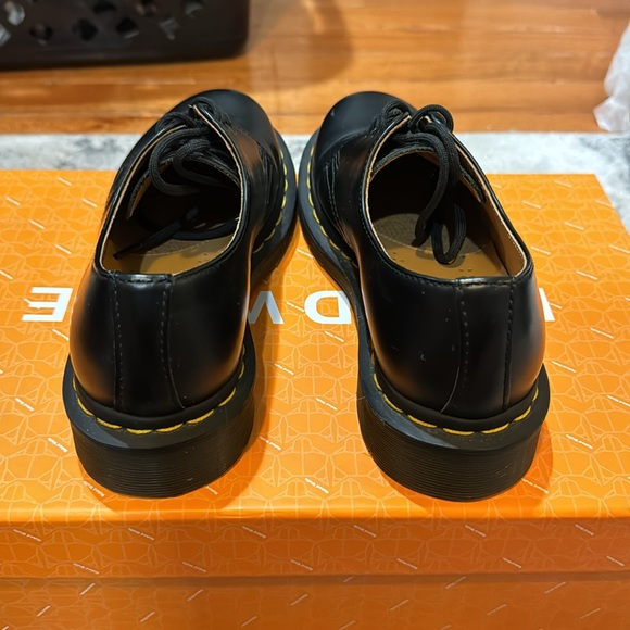 Dr. Marten's, US 6W - Picture 5 of 6